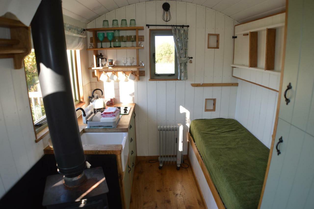 Badlesmere Rose Shepherds Hut מראה חיצוני תמונה