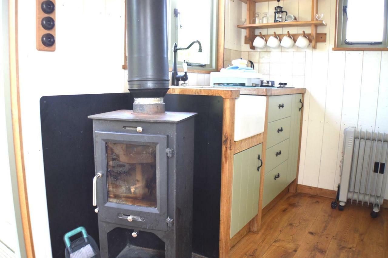 Badlesmere Rose Shepherds Hut מראה חיצוני תמונה